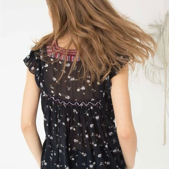 Ulla Johnson Top 100% Silk Embroidered Floral Anosha Women 8 Flutter Sleeve Boho - Picture 2 of 14